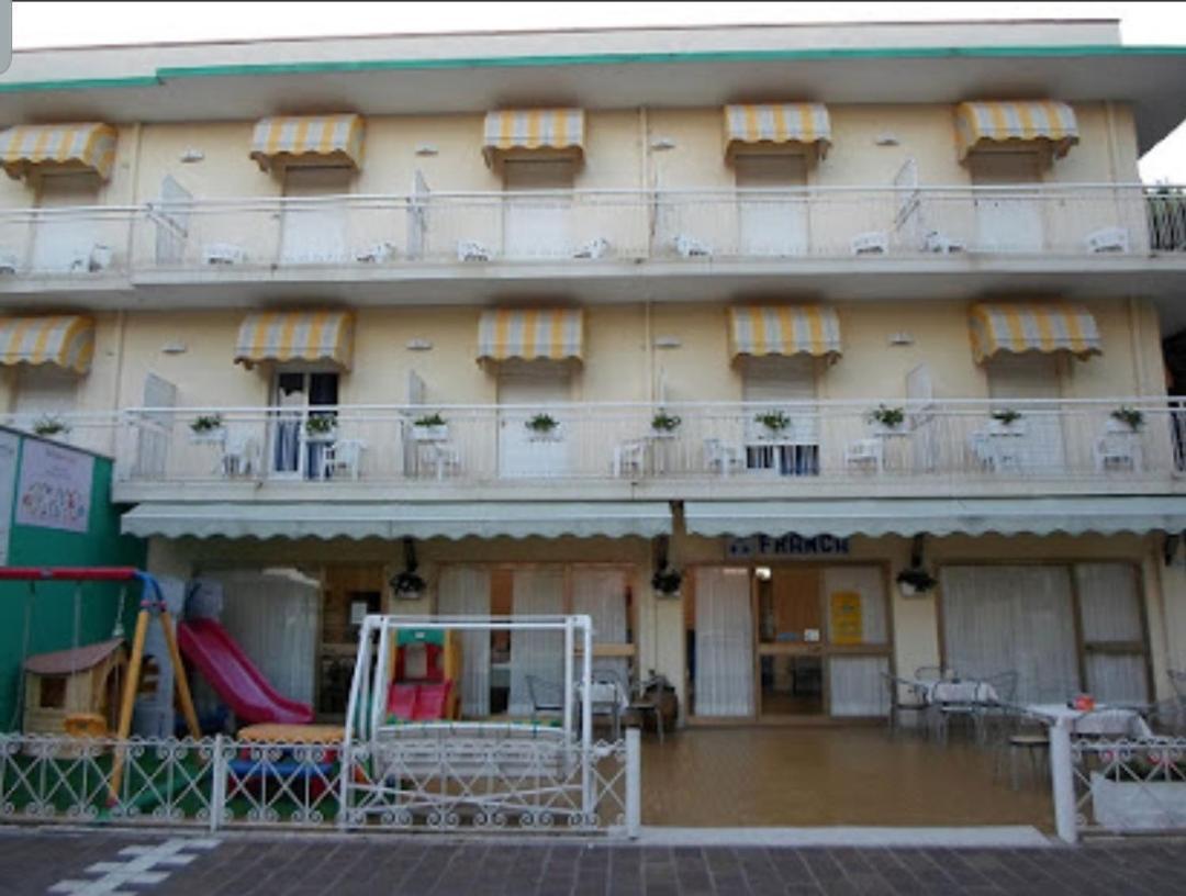 Hotel Franca Misano Adriatico Ngoại thất bức ảnh